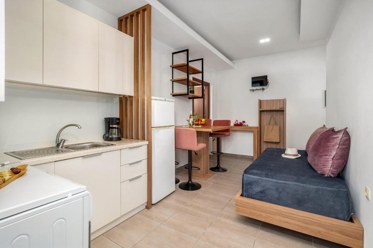 Marina Apartments Léntas المظهر الخارجي الصورة